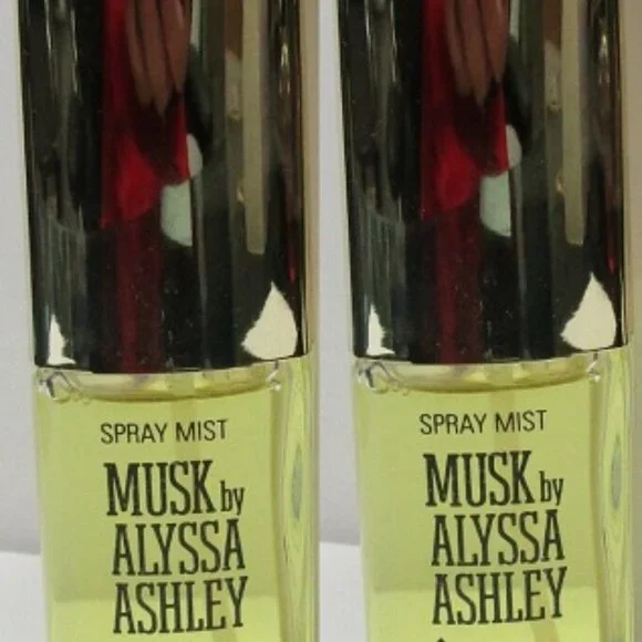 2 Bottles Musk 1.67oz by Alyssa Ashley Spray Mist - Picture 2 of 2